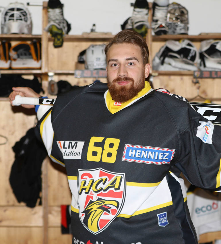 Dominic Nyffeler #68