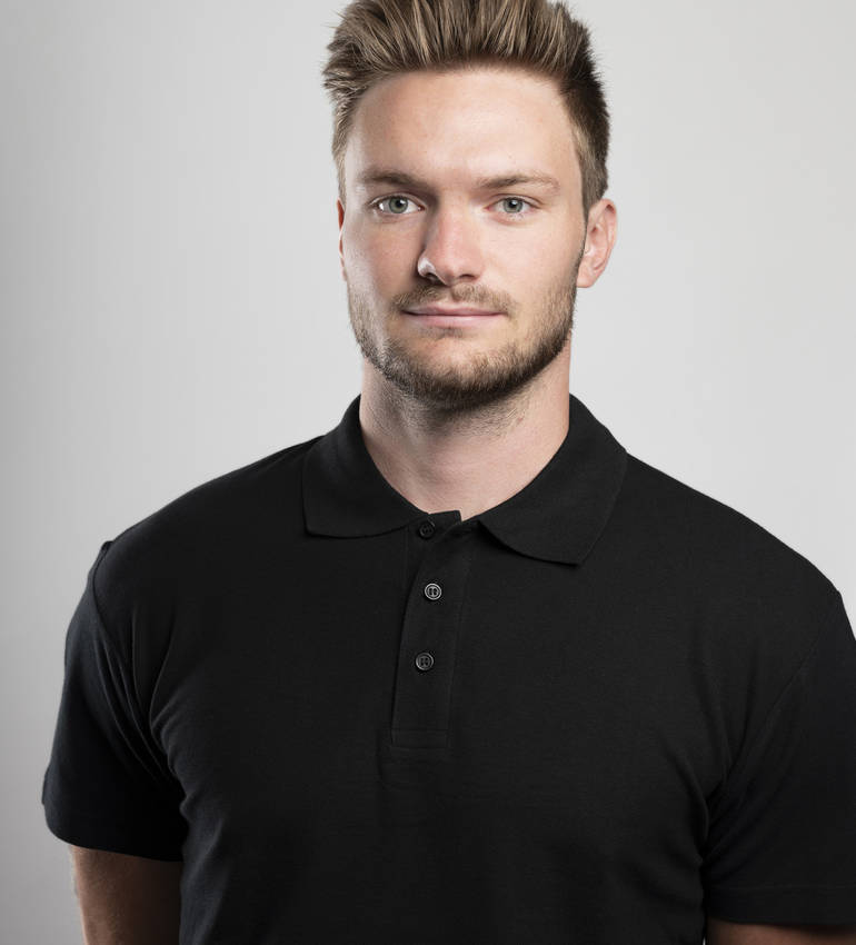 Dario Rohrbach #9