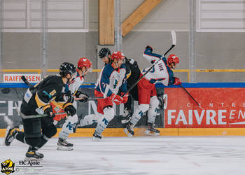 Grenoble Brûleurs de Loups, hc ajoie, patinoire, sport