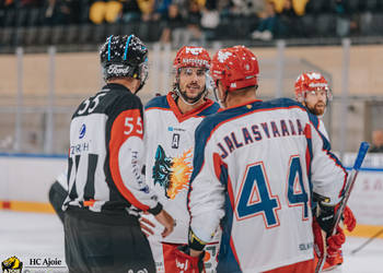 Grenoble Brûleurs de Loups, hc ajoie, patinoire, sport