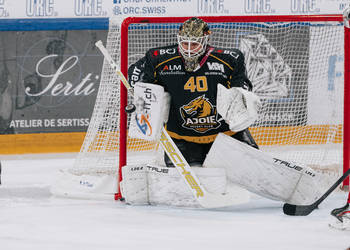 40 Ciaccio Damiano, C.G Photographie, Club National League, Colin Girard, Gardien, HC Ajoie, HCA, HCAjoie, Hockey Club Ajoie, Joueurs NL, LHC, Lausanne HC, NL, National League, Porrentruy, RAIFFEISEN ARENA, Saison 2023-24, hockey, patinoire