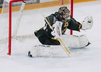 40 Ciaccio Damiano, C.G Photographie, Club National League, Colin Girard, Gardien, HC Ajoie, HCA, HCAjoie, Hockey Club Ajoie, Joueurs NL, LHC, Lausanne HC, NL, National League, Porrentruy, RAIFFEISEN ARENA, Saison 2023-24, arrêt, hockey, patinoire