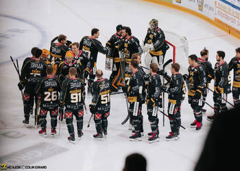 C.G Photographie, Club National League, Colin Girard, HC Ajoie, HCA, HCAjoie, Hockey Club Ajoie, NL, National League, Porrentruy, RAIFFEISEN ARENA, Saison 2023-24, avant match, hockey, patinoire, équipe