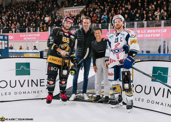 88 Audette Daniel, C.G Photographie, Club National League, Colin Girard, Fin de match, HC Ajoie, HCA, HCAjoie, Hockey Club Ajoie, NL, National League, Porrentruy, RAIFFEISEN ARENA, Saison 2023-24, hockey, meilleurs joueurs, patinoire