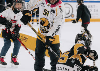 C.G Photographie, Club National League, Colin Girard, Event, HC Ajoie, HCA, HCAjoie, Hockey Club Ajoie, NL, National League, Porrentruy, RAIFFEISEN ARENA, Saison 2023-24, Swiss Ice Hockey Day, hockey, patinoire