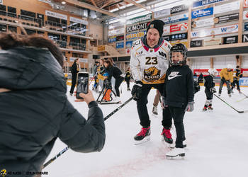 C.G Photographie, Club National League, Colin Girard, Event, HC Ajoie, HCA, HCAjoie, Hockey Club Ajoie, NL, National League, Porrentruy, RAIFFEISEN ARENA, Saison 2023-24, Swiss Ice Hockey Day, hockey, patinoire