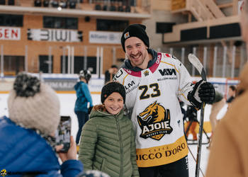 C.G Photographie, Club National League, Colin Girard, Event, HC Ajoie, HCA, HCAjoie, Hockey Club Ajoie, NL, National League, Porrentruy, RAIFFEISEN ARENA, Saison 2023-24, Swiss Ice Hockey Day, hockey, patinoire