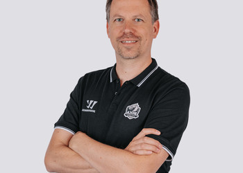 51 Birbaum Alain, C.G Photographie, Club National League, Colin Girard, HC Ajoie, HC Davos, HCA, HCAjoie, Hockey Club Ajoie, Joueurs NL, NL, National League, Porrentruy, RAIFFEISEN ARENA, Saison 2023-24, hockey, patinoire
