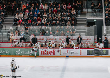 C.G Photographie, Colin Girard, Extérieur, HCA, HCAjoie, Hockey Club Ajoie, Lausanne, Lausanne HC, Saison 2023-24, Vaudoise Arena, banc joueur