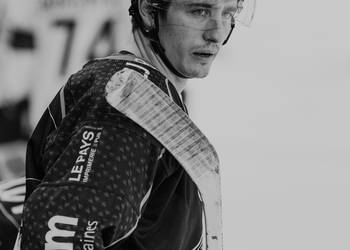 61 Arnold Fabio, C.G Photographie, Colin Girard, HC Fribourg Gottéron, HCA, HCAjoie, HCFG, Hockey Club Ajoie, Joueurs NL, NL, National League, Porrentruy, RAIFFEISEN ARENA, Saison 2023-24, hockey