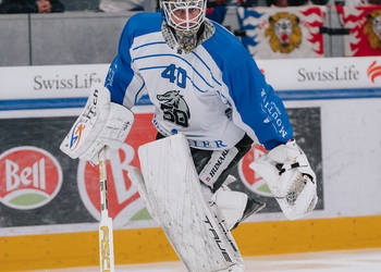 40 Ciaccio Damiano, C.G Photographie, Colin Girard, Echauffement, Extérieur, Gardien, HCA, HCAjoie, Hockey Club Ajoie, Joueurs NL, Saison 2023-24, Swiss Life Arena, Warm Up, ZSC Lions, Zurich