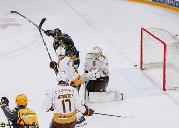 23 Gauthier Frédérik, C.G Photographie, Colin Girard, GSHC, Genève Servette Hockey Club, HCA, HCAjoie, Hockey Club Ajoie, NL, National League, Porrentruy, RAIFFEISEN ARENA, Saison 2023-24, hockey