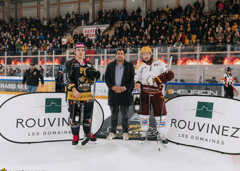 96 Timashov Dmytro, C.G Photographie, Colin Girard, Fin de match, GSHC, Genève Servette Hockey Club, HCA, HCAjoie, Hockey Club Ajoie, NL, National League, Porrentruy, RAIFFEISEN ARENA, Saison 2023-24, hockey, meilleurs joueurs