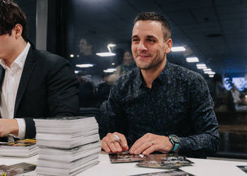 93 Hauert Jordane, C.G Photographie, Colin Girard, HCA, HCAjoie, Hockey Club Ajoie, Joueurs 1ERE, NL, National League, Nouveau bâtiment, Porrentruy, RAIFFEISEN ARENA, Saison 2023-24, hockey, séance d'autographe