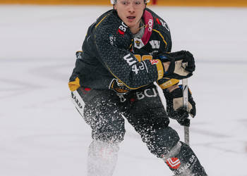 96 Timashov Dmytro, C.G Photographie, Colin Girard, HCA, HCAjoie, Hockey Club Ajoie, NL, National League, Porrentruy, RAIFFEISEN ARENA, Saison 2023-24, hockey, neige