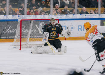 40 Ciaccio Damiano, C.G Photographie, Colin Girard, Gardien, HCA, HCAjoie, Hockey Club Ajoie, Joueurs NL, NL, National League, Porrentruy, RAIFFEISEN ARENA, Saison 2023-24, arrêt, hockey