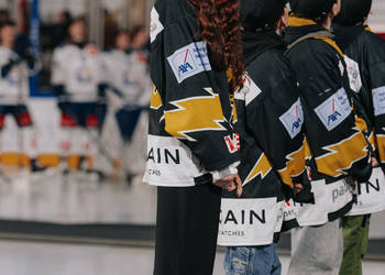 Academy, Académie, C.G Photographie, Colin Girard, HCA, HCAjoie, Hockey Club Ajoie, Levé de Maillot - Steven Barras, NL, National League, Porrentruy, RAIFFEISEN ARENA, Saison 2023-24, avant match, cérémonie, hockey, juniors