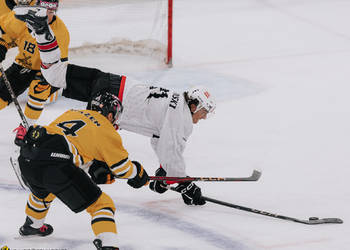 C.G Photographie, Colin Girard, EHC Basel, HCA, HCAjoie, Hockey Club Ajoie, Match amical, NL, National League, Porrentruy, RAIFFEISEN ARENA, Saison 2024-25, chute, hockey