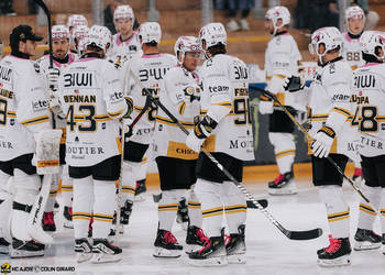C.G Photographie, Colin Girard, GSHC, Genève Servette Hockey Club, Groupe, HCA, HCAjoie, Hockey Club Ajoie, Maillot Extérieur, Maillot blanc, Match amical, NL, National League, Porrentruy, RAIFFEISEN ARENA, Saison 2024-25, hockey
