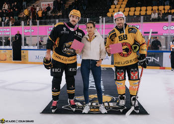 43 Brennan Terrence James, Beutcher du match, C.G Photographie, Club National League, Colin Girard, HCA, HCA Vs SC Bern, HCAjoie, Hockey Club Ajoie, Joueurs 1ERE, NL, National League, Porrentruy, Postfinance Topscorer, RAIFFEISEN ARENA, Saison 2024-25, hockey
