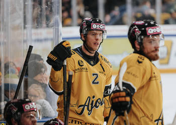 2 Pilet Valentin, C.G Photographie, Club National League, Colin Girard, HCA, HCA Vs ZSCLions, HCAjoie, Hockey Club Ajoie, Joueurs 1ERE, Maillot Jaune, NL, National League, Porrentruy, RAIFFEISEN ARENA, Saison 2024-25, hockey