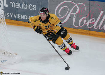26 Fey Kevin, C.G Photographie, Club National League, Colin Girard, HCA, HCA Vs ZSCLions, HCAjoie, Hockey Club Ajoie, Joueurs 1ERE, Maillot Jaune, NL, National League, Porrentruy, RAIFFEISEN ARENA, Roelli, Saison 2024-25, hockey, sponsor