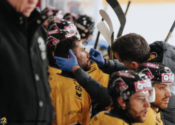 C.G Photographie, Club National League, Colin Girard, HC Ajoie, HCA, NL, National League, RAIFFEISEN ARENA, Saison24-25, blessure, hockey, équipe médicale