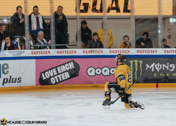 8 Devos Philip-Michaël, But, C.G Photographie, Club National League, Colin Girard, HC Ajoie, HCA, Joueurs 1ERE, NL, National League, RAIFFEISEN ARENA, Saison 2024-25, Saison24-25, célébration, hockey