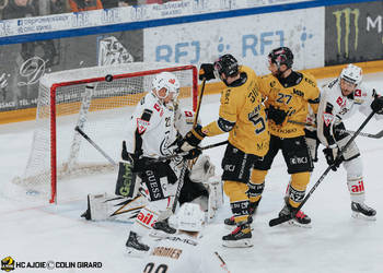 27 Schmutz Reto, 54 Garessus Lilian, C.G Photographie, Club National League, Colin Girard, HC Ajoie, HCA, Joueurs 1ERE, NL, National League, RAIFFEISEN ARENA, Saison 2024-25, Saison24-25, hockey
