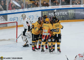 41 Bellemare Pierre-Edouard, But, C.G Photographie, Club National League, Colin Girard, HC Ajoie, HCA, Joueurs 1ERE, NL, National League, RAIFFEISEN ARENA, Saison 2024-25, Saison24-25, célébration, hockey