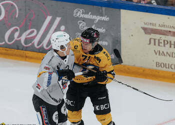 71 Mottet Kilian, C.G Photographie, Club National League, Colin Girard, HC Ajoie, HCA, NL, National League, RAIFFEISEN ARENA, Saison25-26, bagarre, emotion, hockey