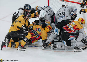41 Bellemare Pierre-Edouard, C.G Photographie, Club National League, Colin Girard, HC Ajoie, HCA, Joueurs 1ERE, NL, National League, Postfinance Topscorer, RAIFFEISEN ARENA, Saison 2024-25, Saison25-26, bagarre, hockey, sponsor