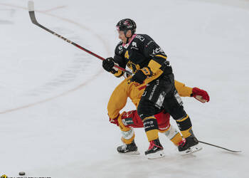 4 Hazen Jonathan, C.G Photographie, Club National League, Colin Girard, HC Ajoie, HCA, HCA Vs SCLTigers, NL, National League, RAIFFEISEN ARENA, Saison 2025-26, Saison25-26, hockey