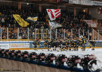 C.G Photographie, Club National League, Colin Girard, HC Ajoie, HCA, HCA Vs SCLTigers, NL, National League, Public, RAIFFEISEN ARENA, Saison25-26, avant match, cop, drapeau jurassien, hockey, kop, supporter