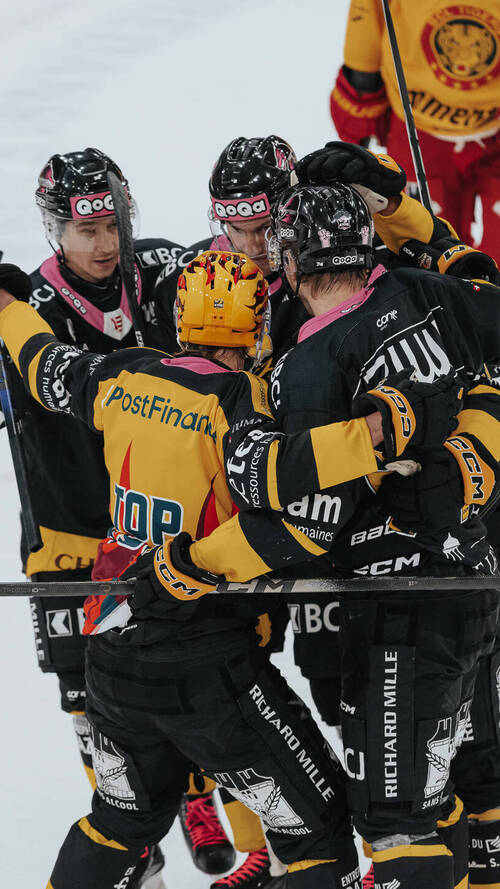 Victoire d'Ajoie face aux Langnau Tigers