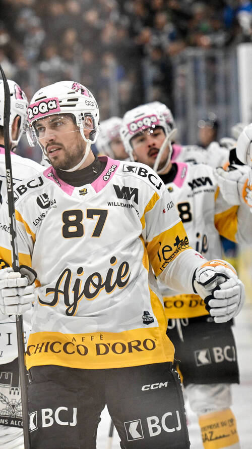 Trois points comme cadeau de Noël