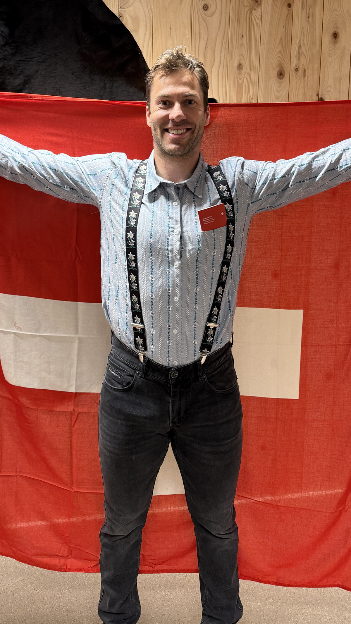 Philip-Michael devos obtient la nationalité suisse
