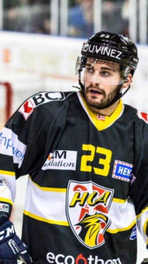Un nouveau défenseur au HC Ajoie