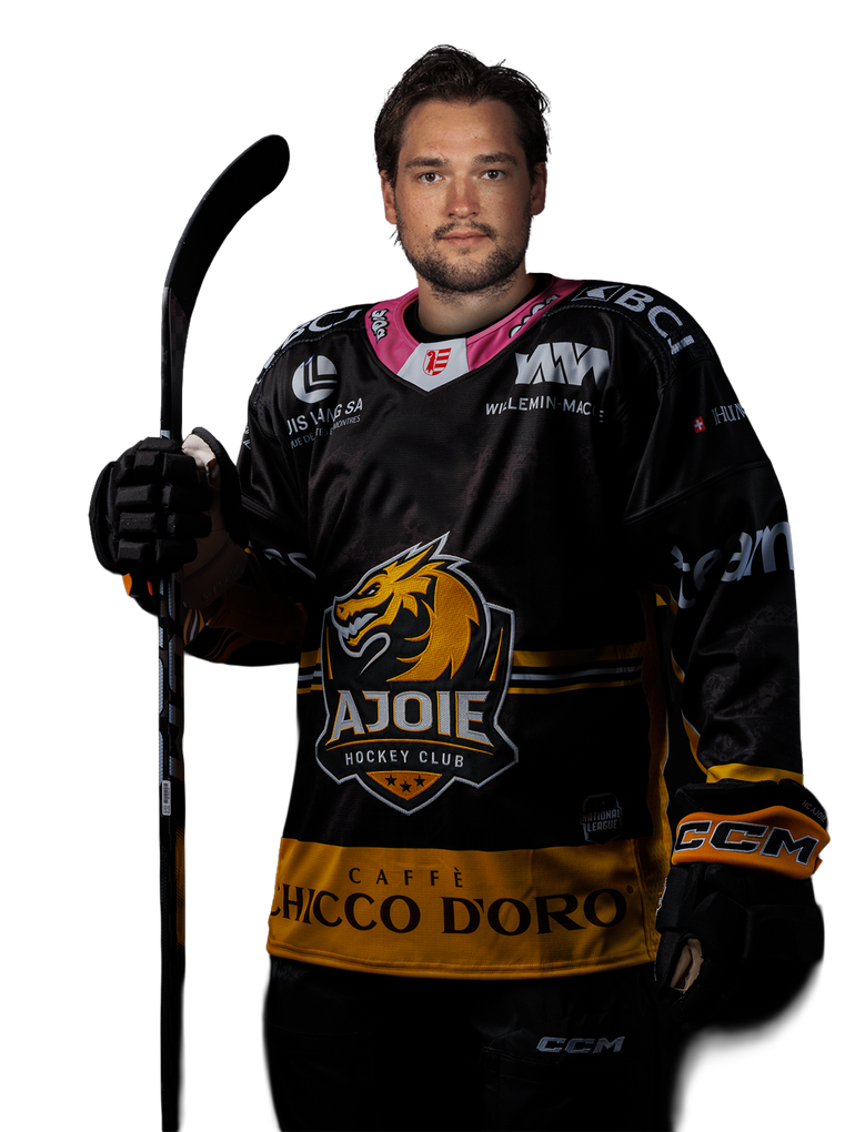 Logan Brown 21