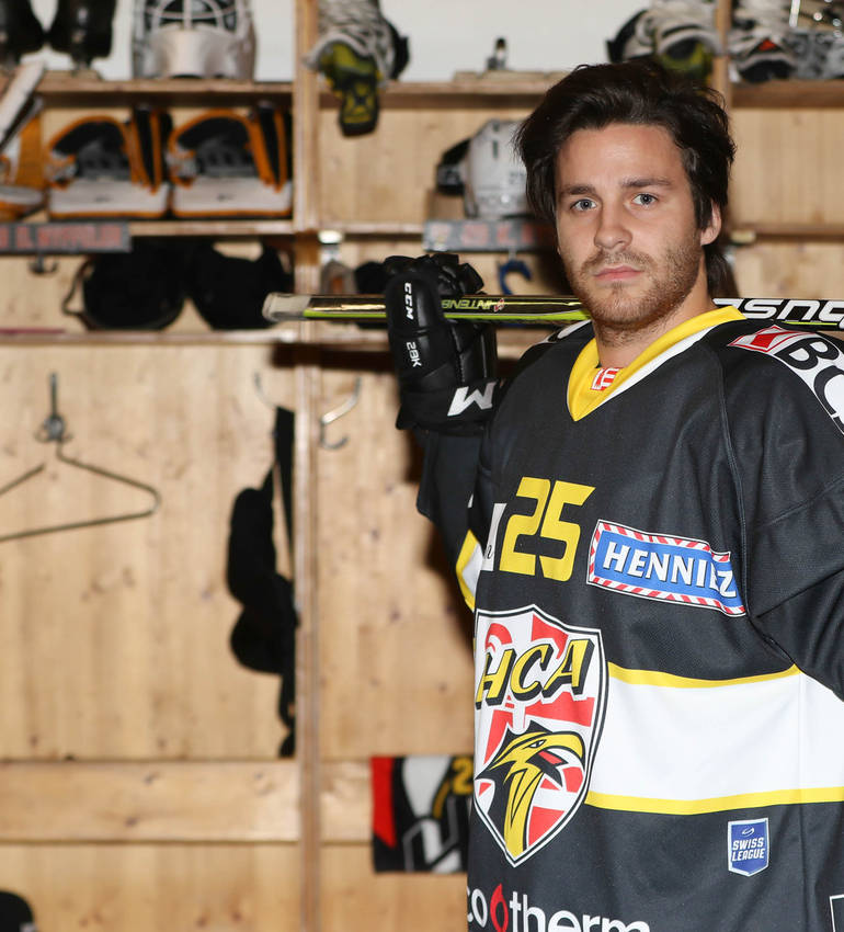 Joël Steinauer #25