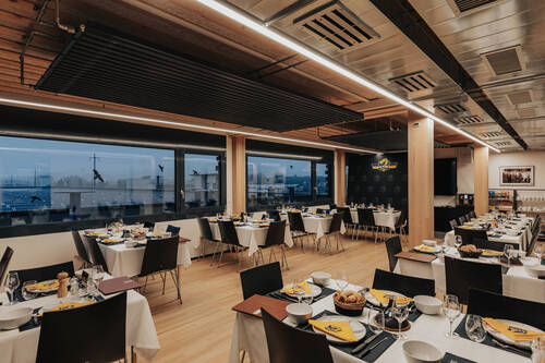 TABLE VIP ESPACE BCJ (ouverture dans une nouvelle fenêtre)